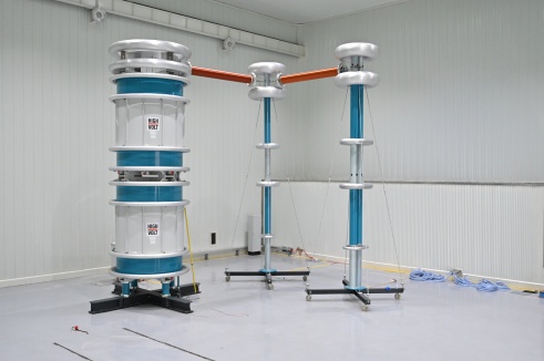 6165cc��ɳ��վ����Ͷ�˹�������800kV����ѹ�ַŲ���ϵͳ  ���γ���ѹ���µ�Ʒ�ʶ���