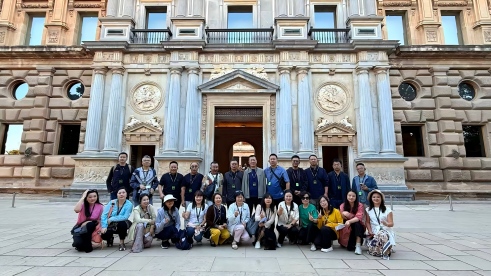 ��������Լح6165cc��ɳ��վ2025��ȸ߹ܡ�Ӫ����Ӣ�ŶӴ�Խ����������������һ����������ʷ��ʢ�磡