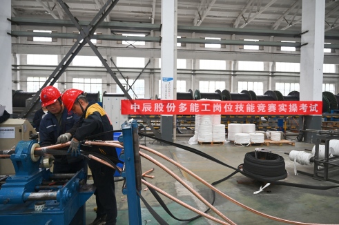 ��������־�����6165cc��ɳ��վ�ɷݶ��ܹ���λ�����������ݡ��ǡ����Ծ�