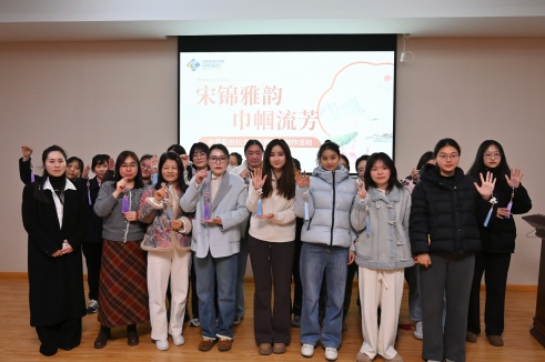 �ν����� �������� | 6165cc��ɳ��վ�ɷݸ�Ů�������˶���������С����