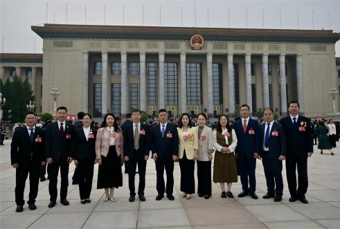 1697172526999489doBe.jpg 336720cd2ce3318f05c956bf2007126 - 副本(1).jpg