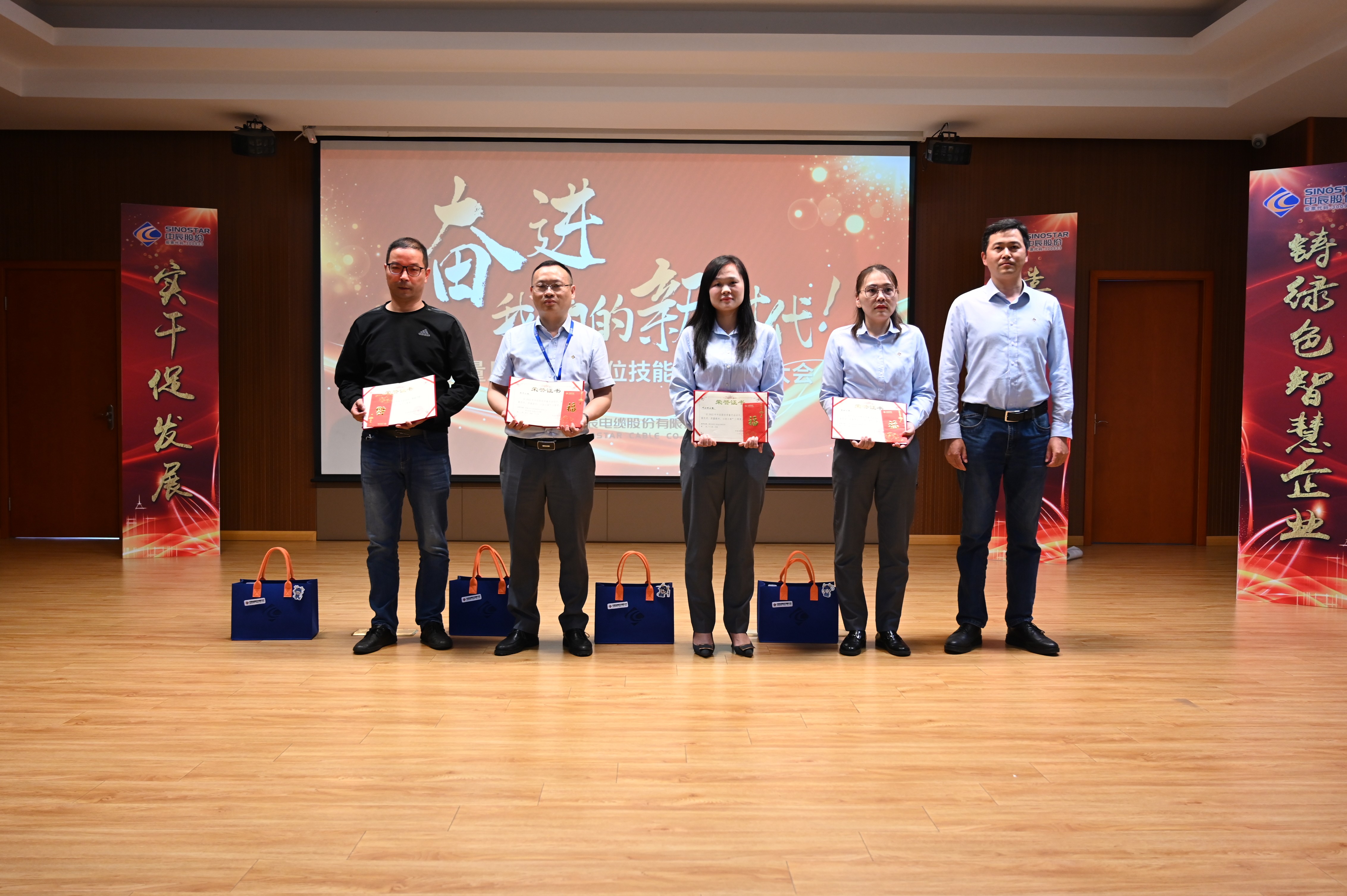 6165cc��ɳ��վ(China)������޹�˾-BinG�ٿ�